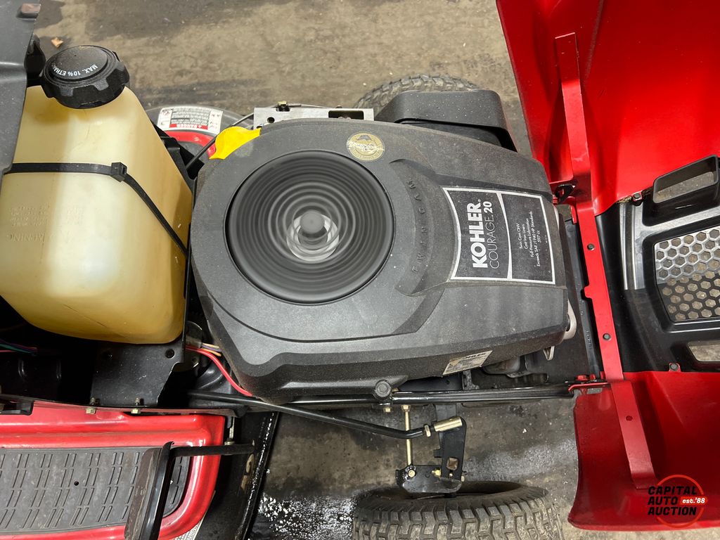 2012 TROY-BILT BRONCO GARDEN TRACTOR 7