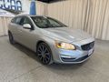 2015 VOLVO V60