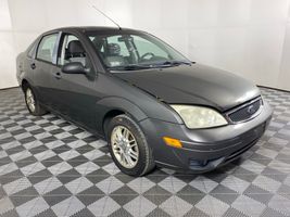 2007 FORD FOCUS ZX4 S