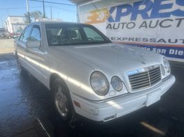 1997 MERCEDES-BENZ E CLASS E420