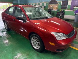 2005 FORD FOCUS ZX4 S
