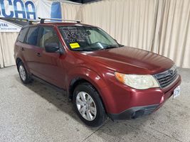 2009 SUBARU FORESTER X