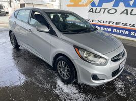 2012 HYUNDAI ACCENT