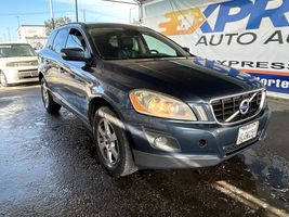 2010 VOLVO XC60 BASE