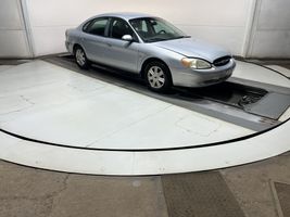 2003 FORD TAURUS SE