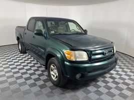 2004 TOYOTA TUNDRA LIMITED