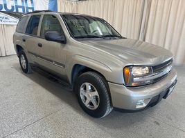 2002 CHEVROLET TRAILBLAZER LS