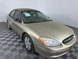 2001 FORD TAURUS LX