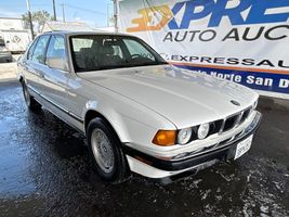 1993 BMW 7-SERIES