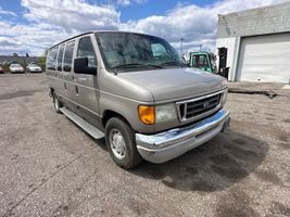 2003 FORD E150 VANS