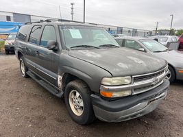 2002 CHEVROLET SUBURBAN LS