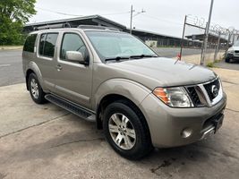 2008 NISSAN PATHFINDER LE