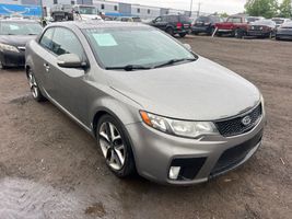 2010 KIA FORTE KOUP SX