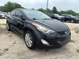 2012 HYUNDAI ELANTRA