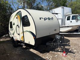 2014 R-POD 141 R - POD