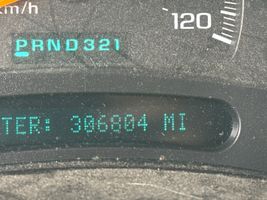 2004 GMC YUKON SLE