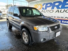 2006 FORD ESCAPE