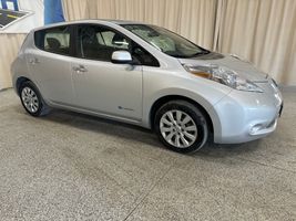 2013 NISSAN LEAF S
