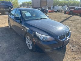 2009 BMW 5-SERIES 528I