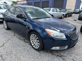 2011 BUICK REGAL