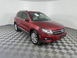 2016 VOLKSWAGEN TIGUAN SE