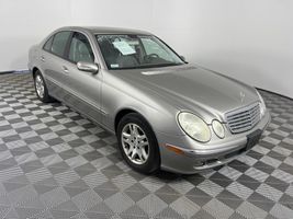 2005 MERCEDES-BENZ E CLASS E320