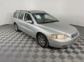 2006 VOLVO V70 BASE