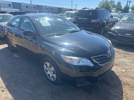 2010 TOYOTA CAMRY LE