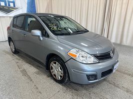 2010 NISSAN VERSA S