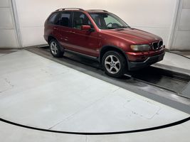 2002 BMW X5 3.0I