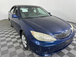 2005 TOYOTA CAMRY 