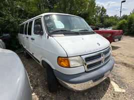 2000 DODGE 3500 RAM VANS 