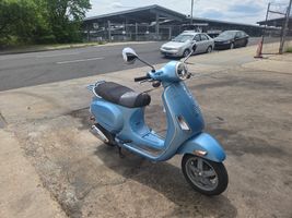 2006 VESPA LX 50 