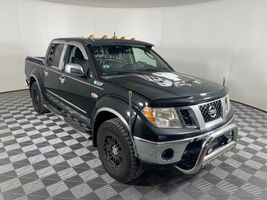 2011 NISSAN FRONTIER PRO-4X