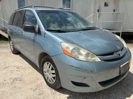 2007 TOYOTA SIENNA CE