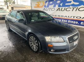 2006 AUDI A8