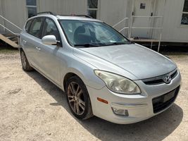 2010 HYUNDAI ELANTRA TOURING SE