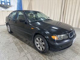 2005 BMW 3-SERIES 325I