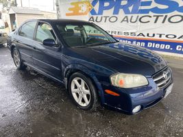 2002 NISSAN MAXIMA