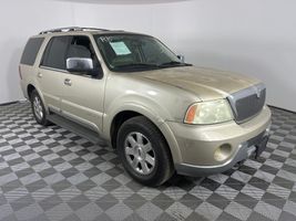 2004 LINCOLN NAVIGATOR 