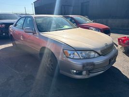 2000 LEXUS ES 300 BASE