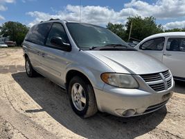 2005 DODGE GRAND CARAVAN SXT