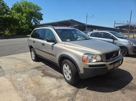 2005 VOLVO XC90 