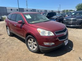 2015 CHEVROLET TRAVERSE LT