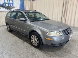 2002 VOLKSWAGEN PASSAT GLS