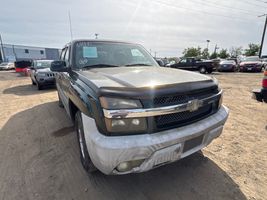 2002 CHEVROLET AVALANCHE 