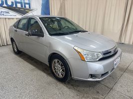 2009 FORD FOCUS SE