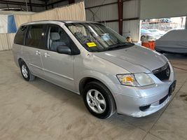 2002 MAZDA MPV ES
