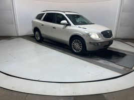 2011 BUICK ENCLAVE CXL 1