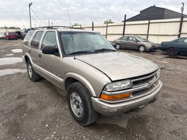 2002 CHEVROLET BLAZER LS